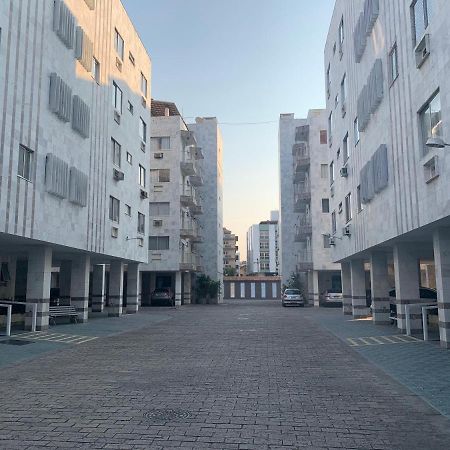 Apartamento Em 卡波布里奥 外观 照片